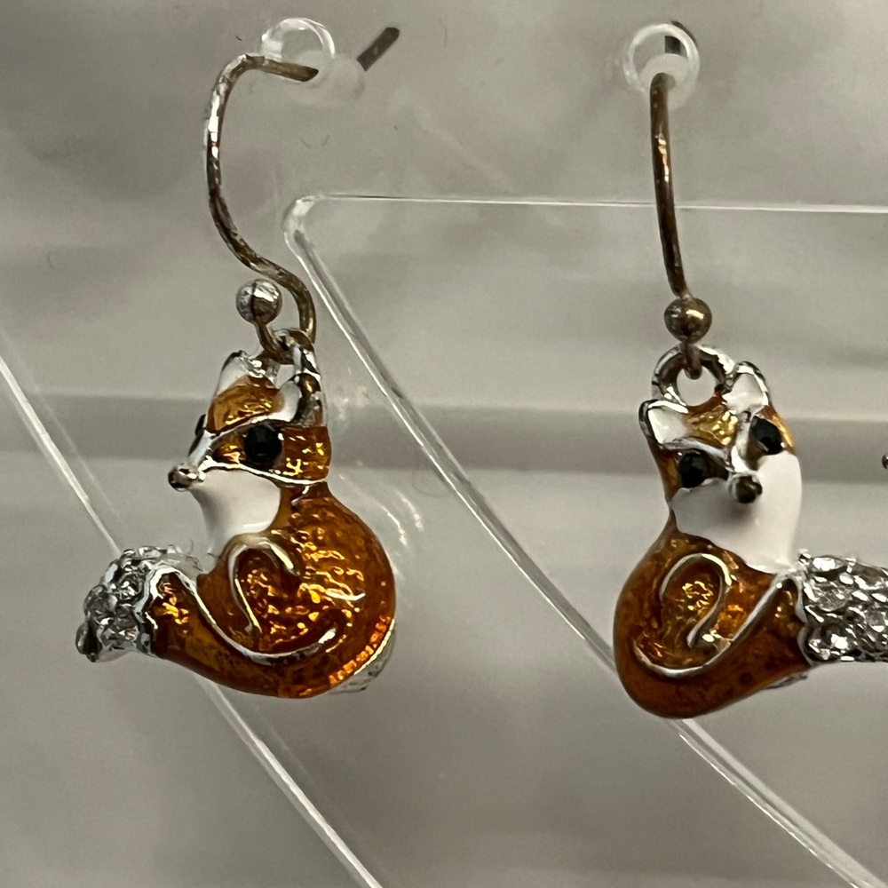 Kohl's Fox Earrings in Orange and White